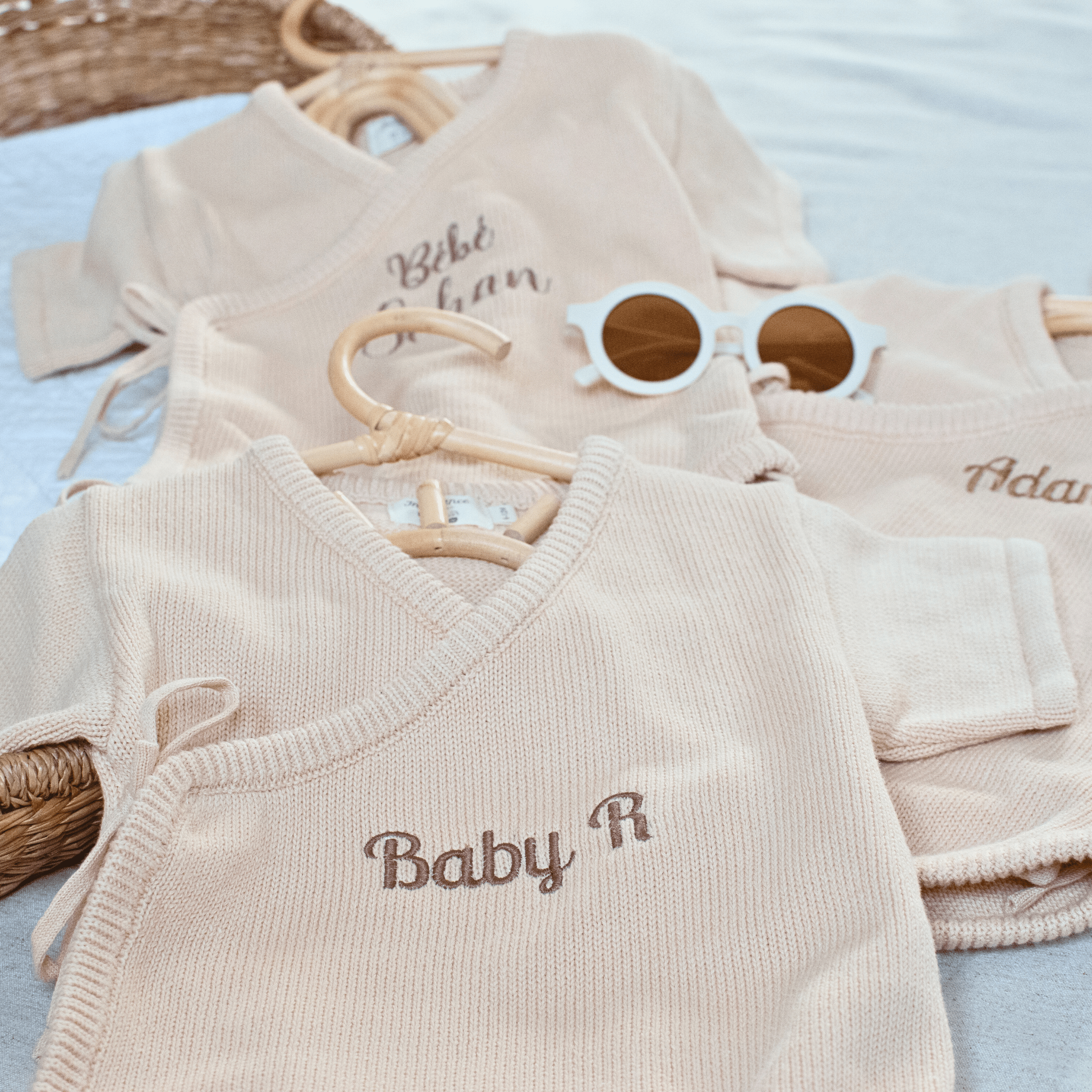 Vêtements bébé été coton bio couleur sable