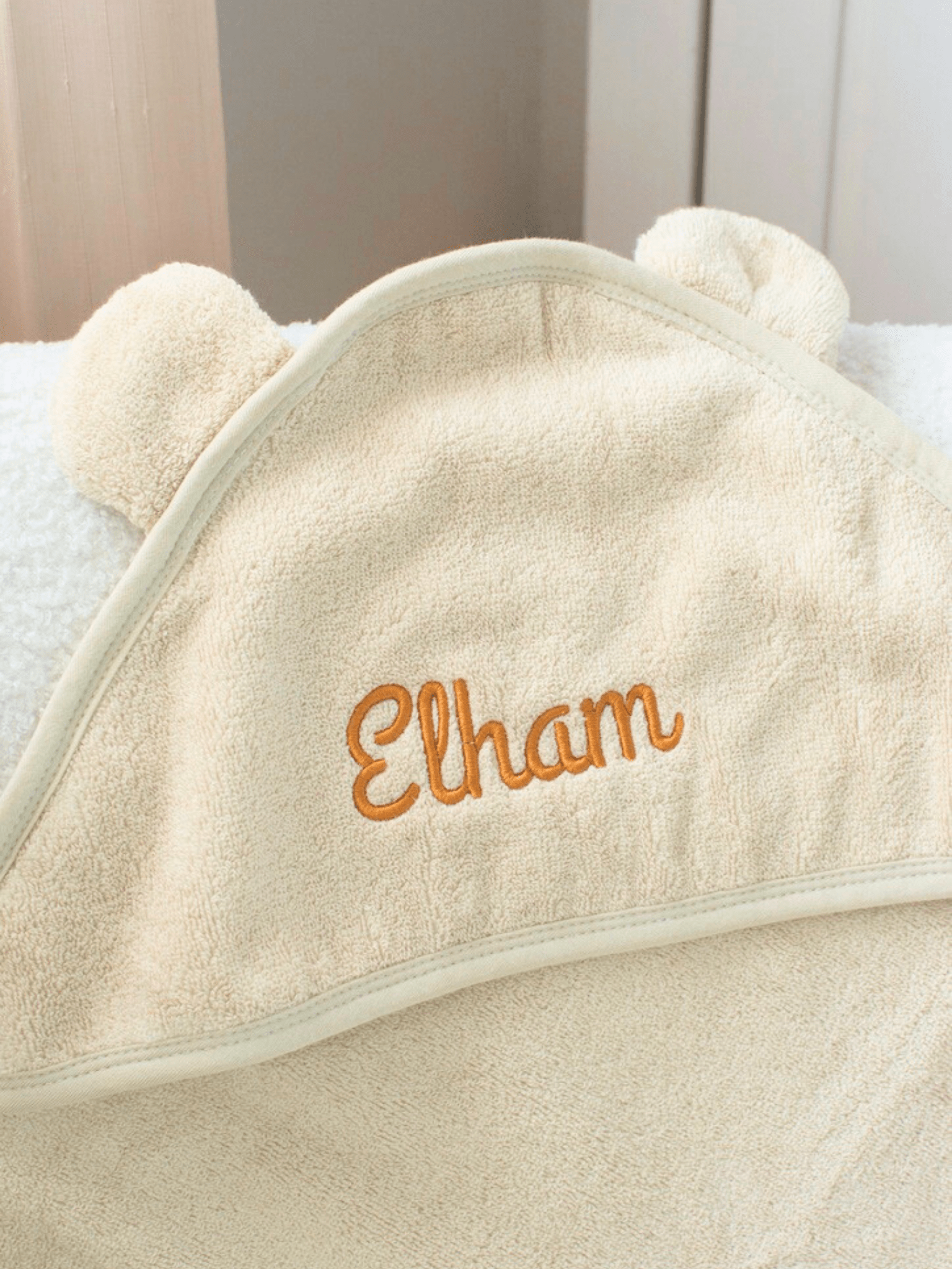 Coffret Premier Bain - Cape de bain, brosse et lange