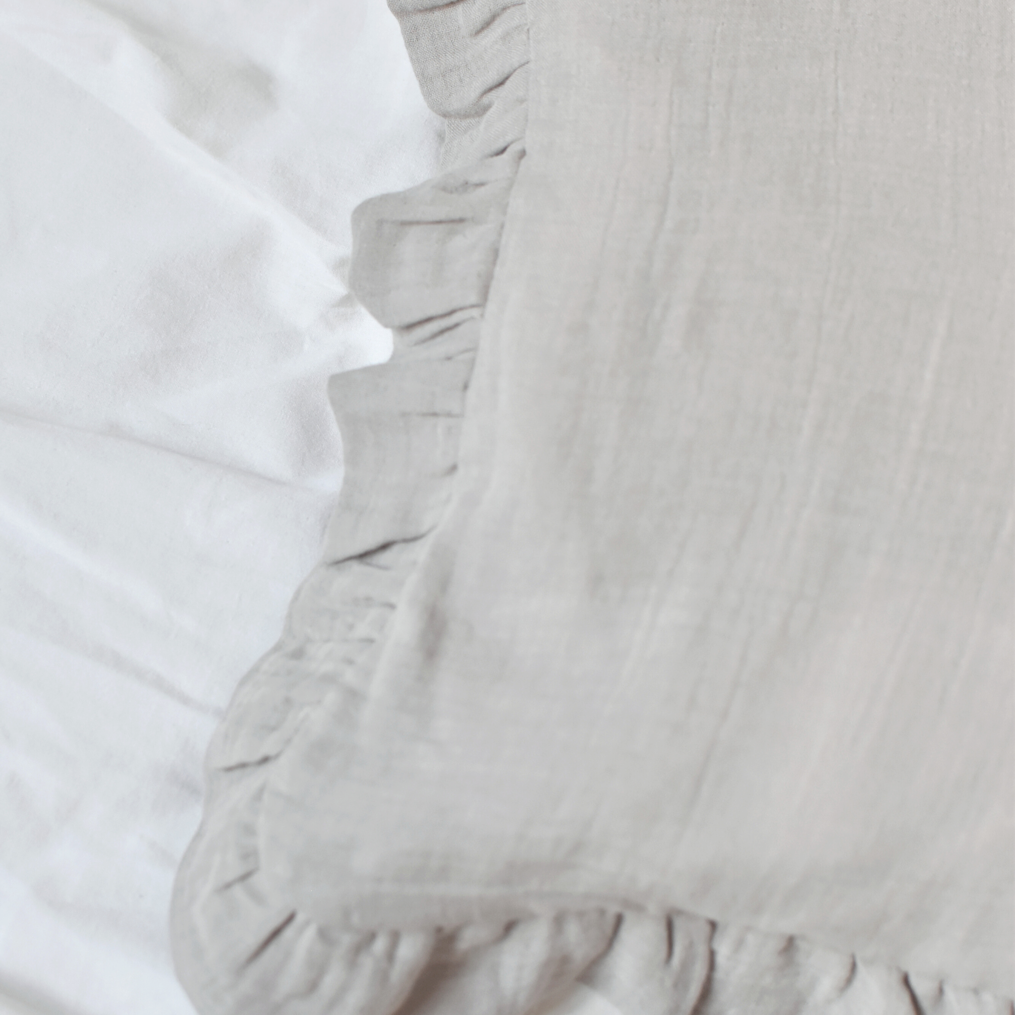 Taie d'oreiller à volants "Froufrou"