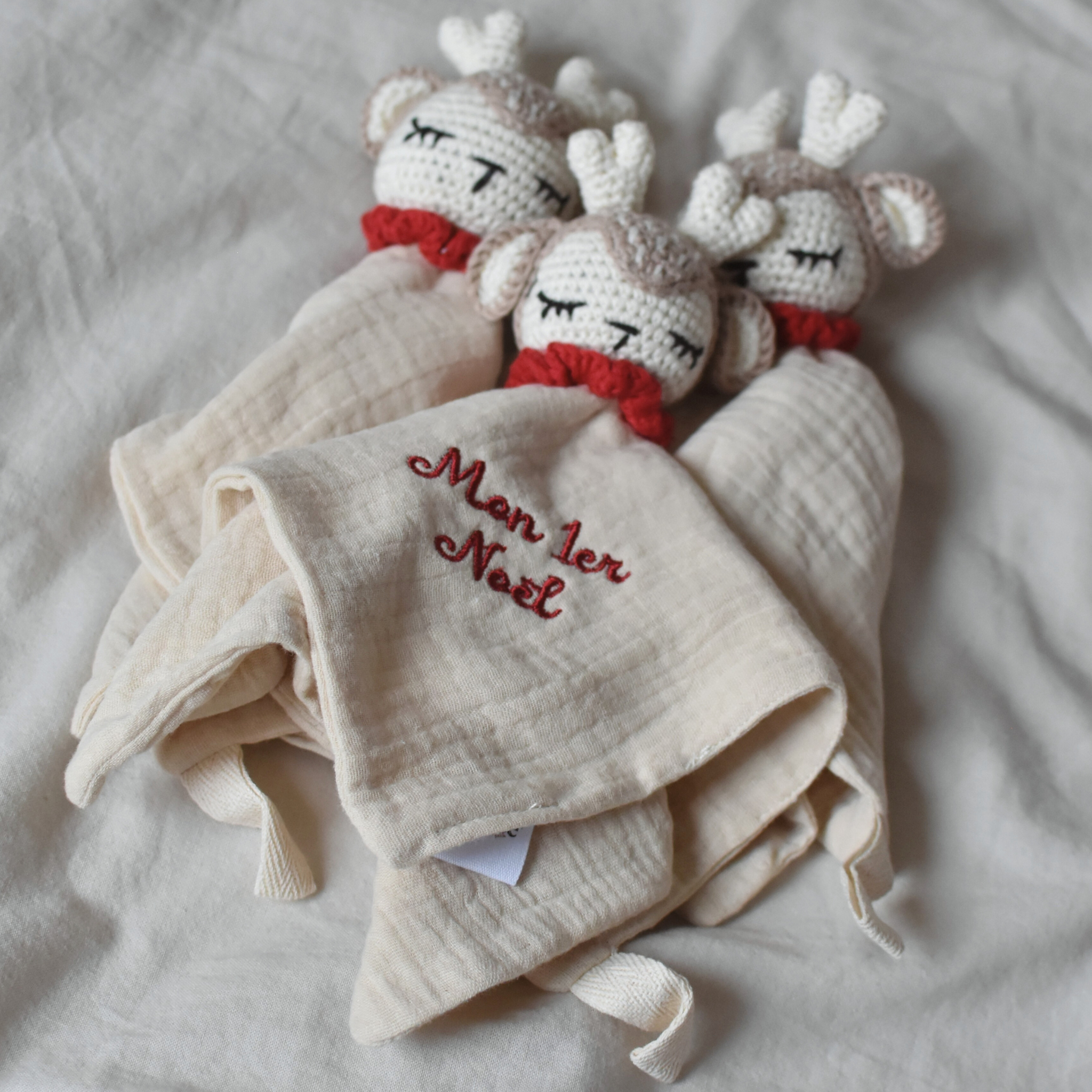 Doudou cerf de Noël – édition limitée - personnalisable 🎄