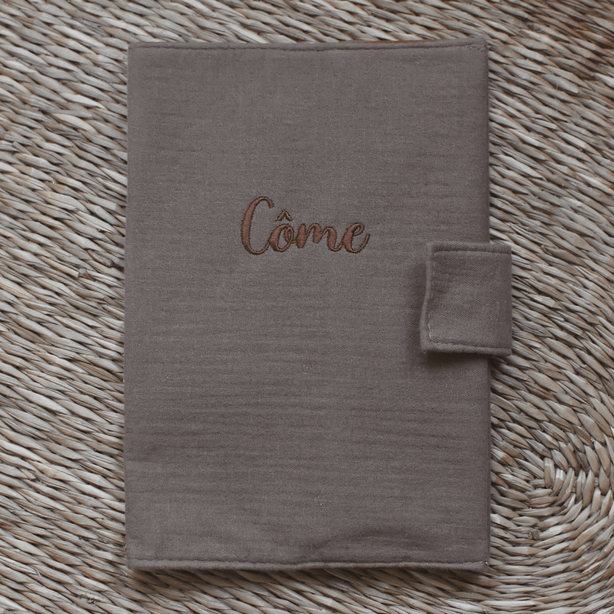 Protège carnet Intemporel pour les rendez-vous chez le pédiatre