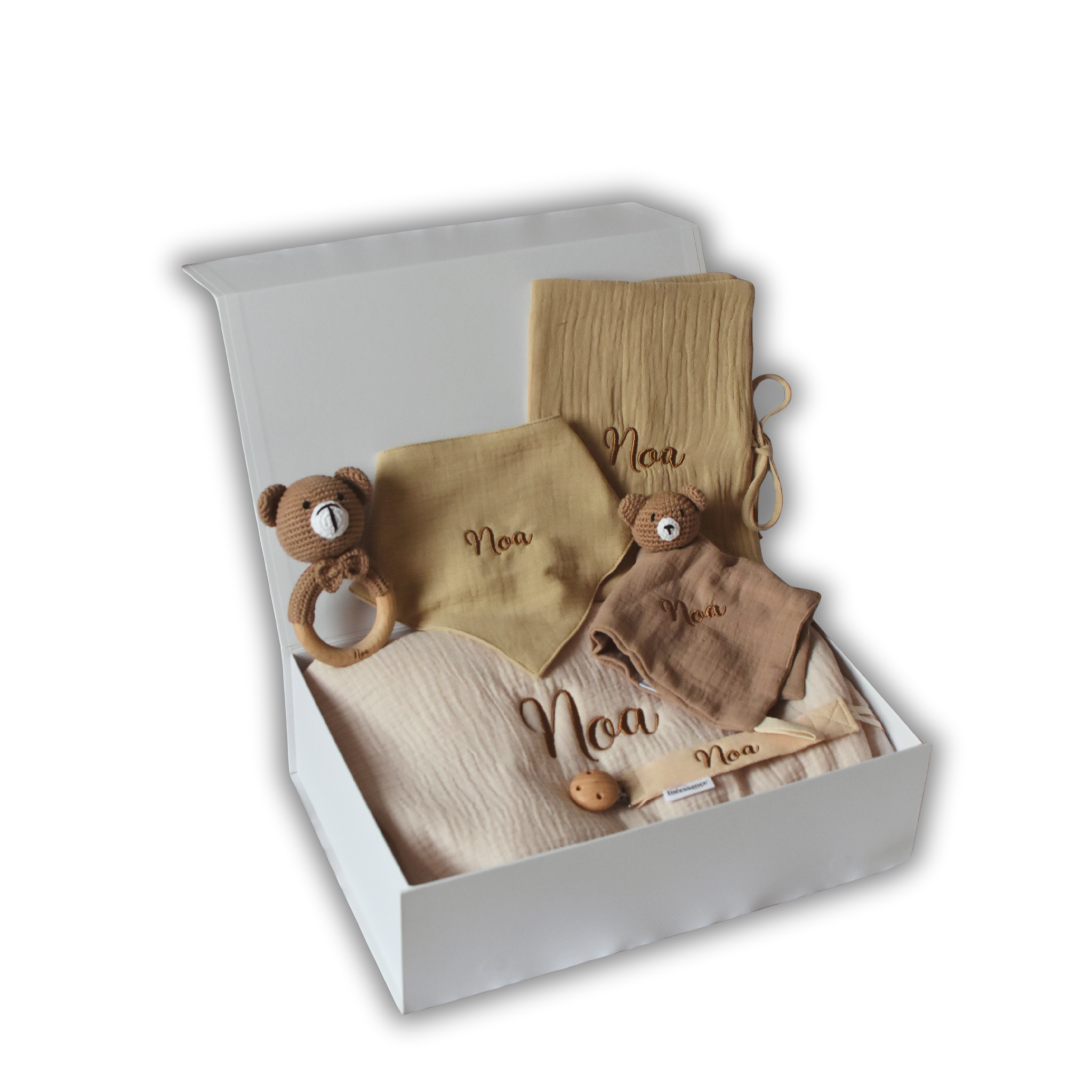 Coffret Naissance Premium — 6 essentiels brodés et gravés