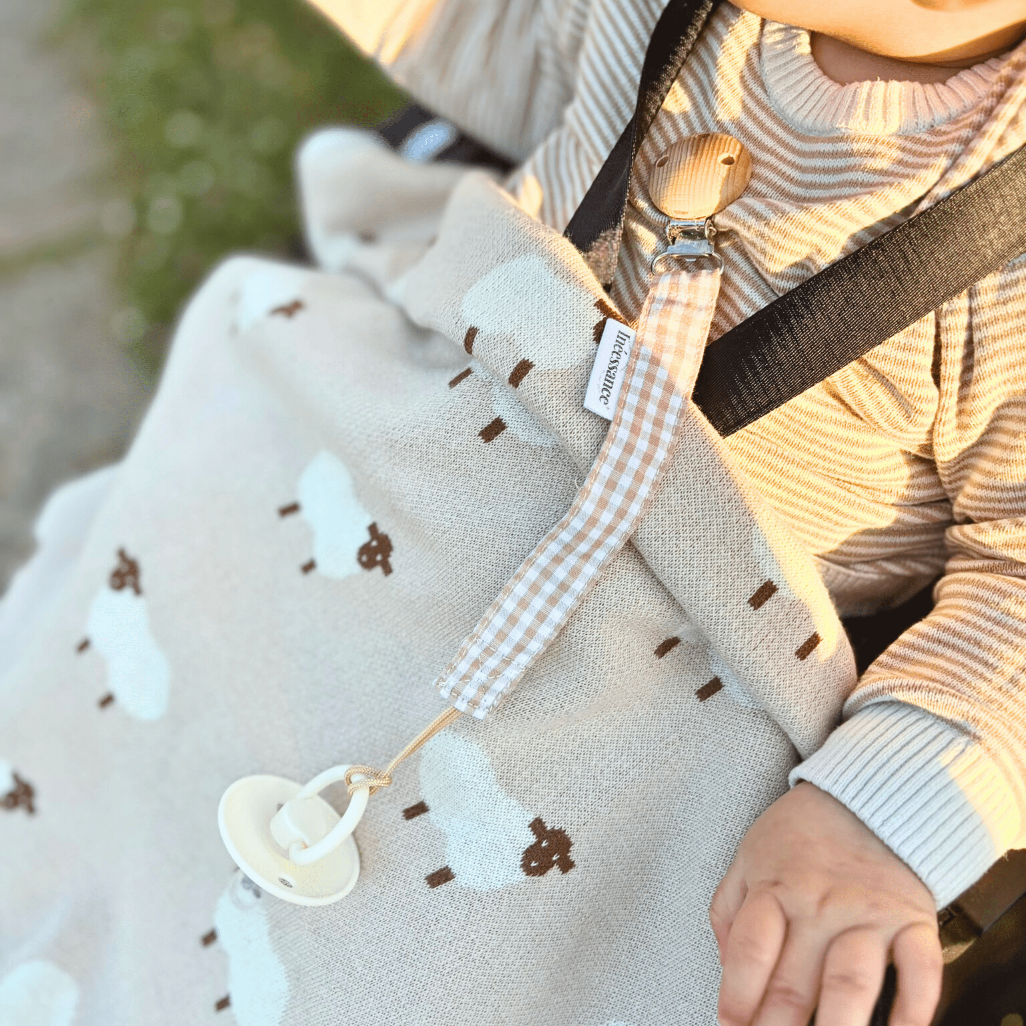 Attache-tétine vichy marron– accessoire naissance Ineessance