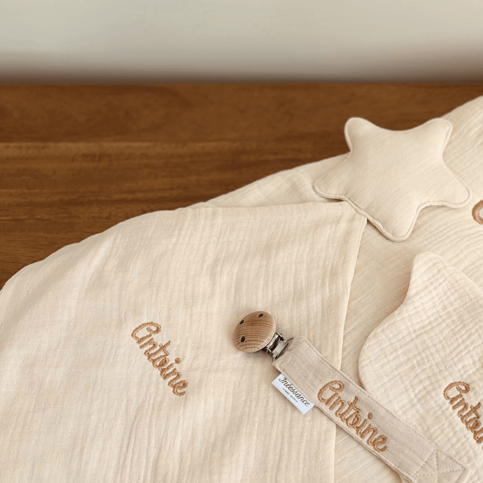 Le doudou lange étoile pour bébé
