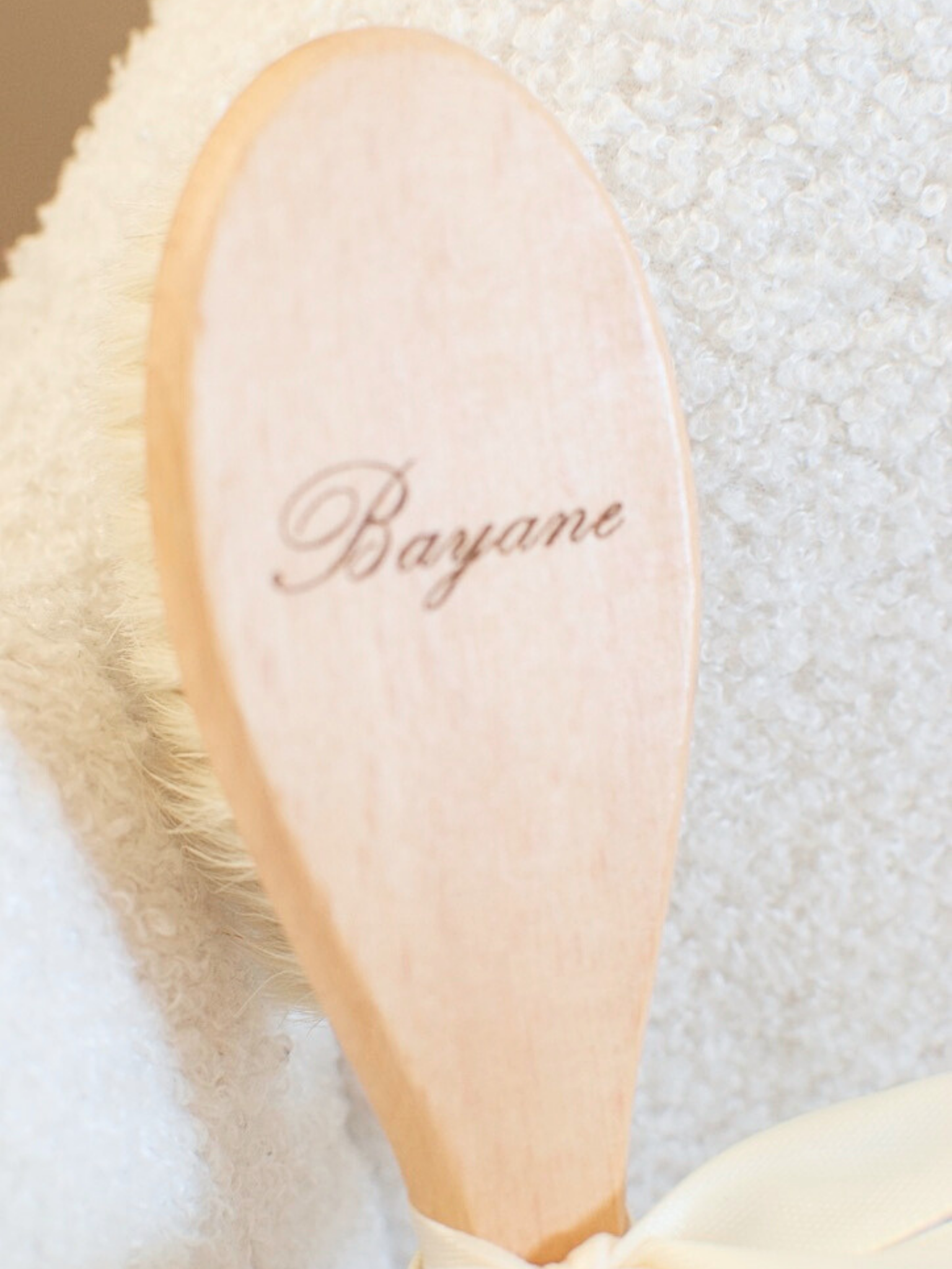Die Babybürste aus Holz