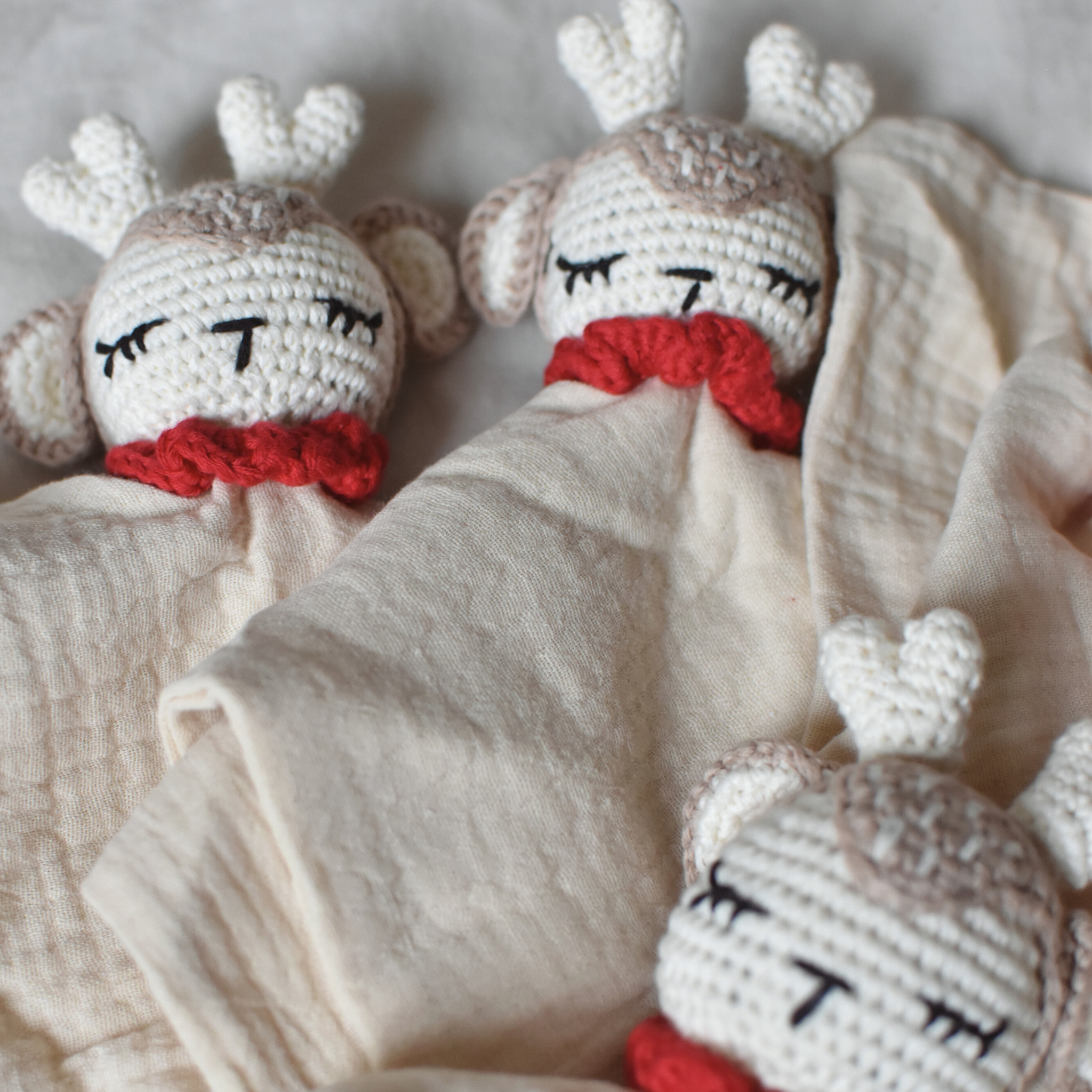 Doudou cerf de Noël – édition limitée - personnalisable 🎄