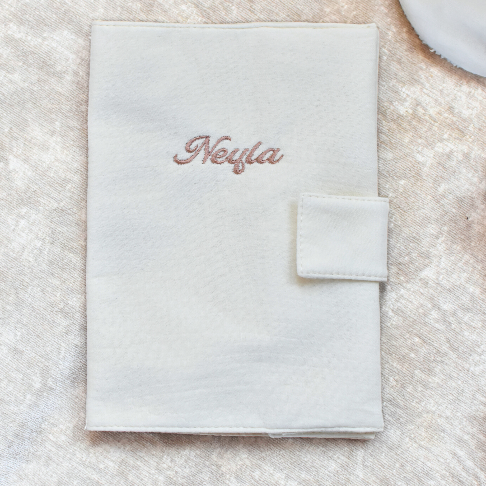 Zeitloses Gesundheitsheft-Cover – individuell gestaltbar