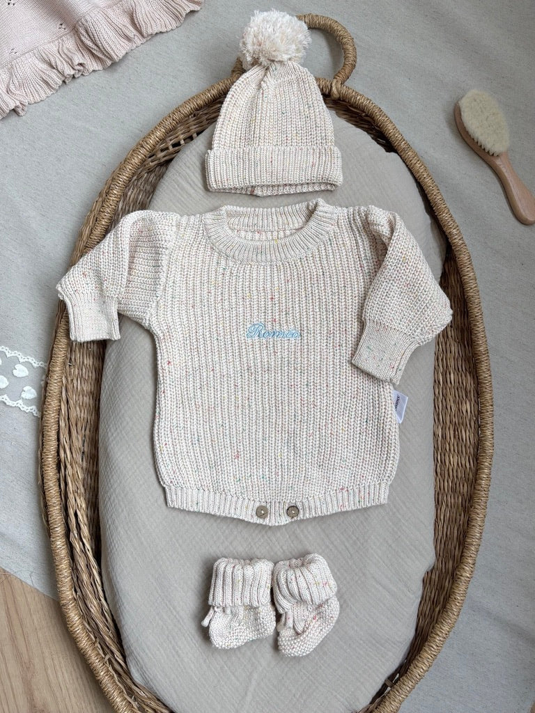 Coffret Naissance 3 Pièces – Body, Bonnet & Chaussons
