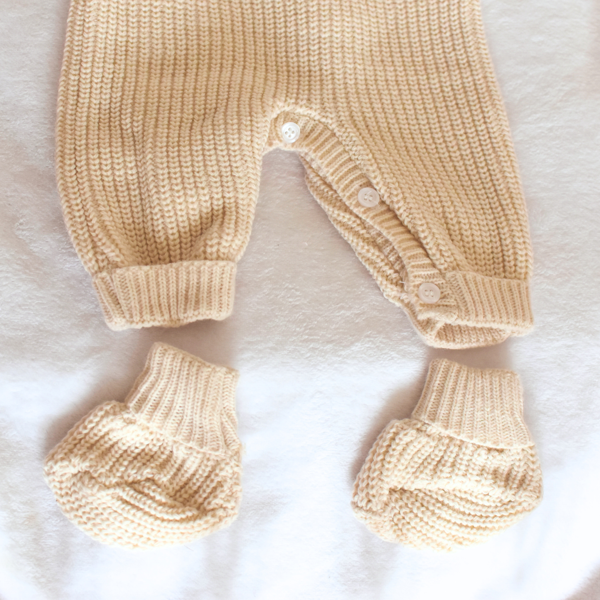 Combinaison tricot bébé à col Claudine - Ensemble 3 pièces