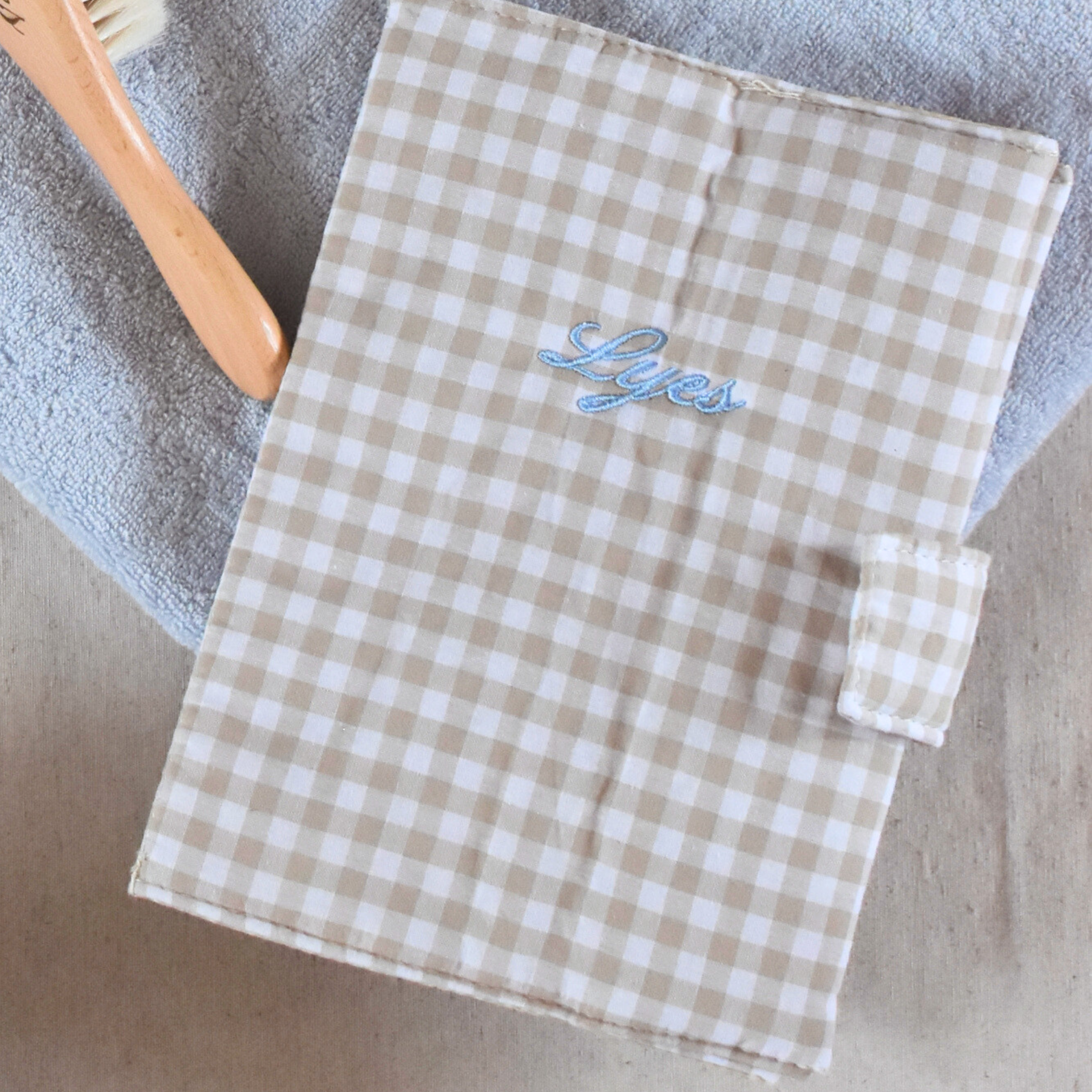 Zeitloses Gesundheitsheft-Cover – individuell gestaltbar