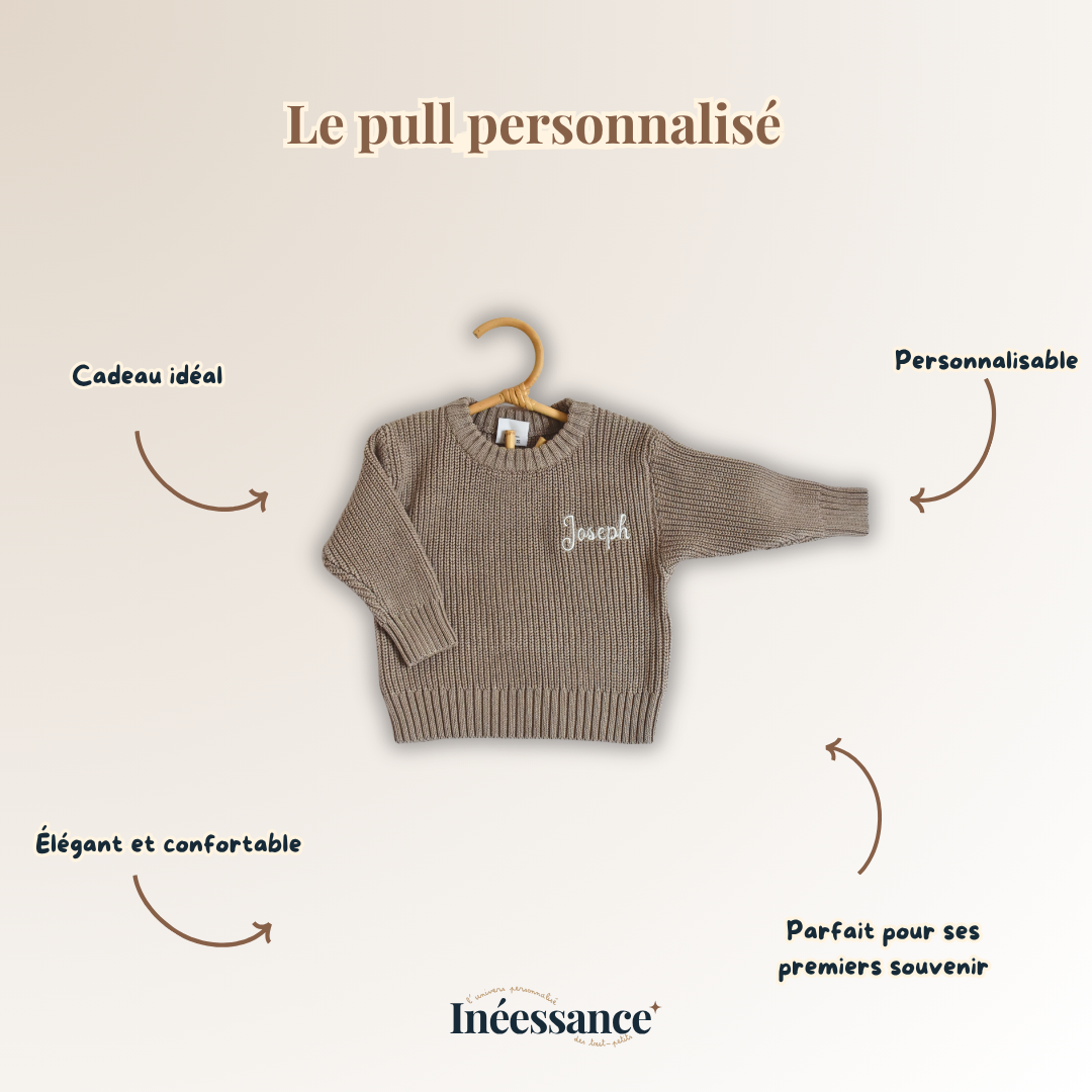 Pull bébé personnalisé – Douce maille, souvenir brodé